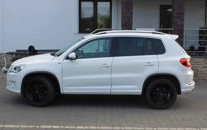 Volkswagen Tiguan cena 37500 przebieg: 298000, rok produkcji 2010 z Kock małe 631